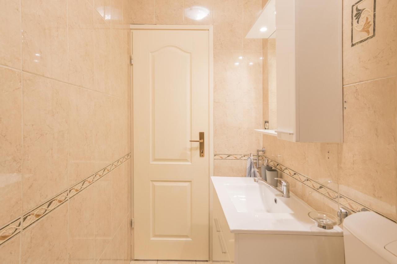 Secret Garden Apartment โปเรช ภายนอก รูปภาพ