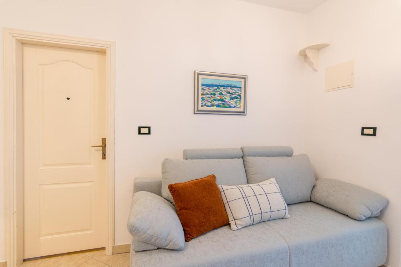 Secret Garden Apartment โปเรช ภายนอก รูปภาพ