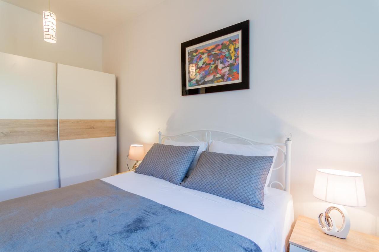 Secret Garden Apartment โปเรช ภายนอก รูปภาพ